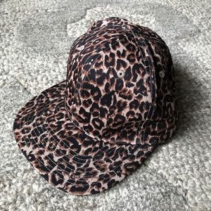 Cheetah SnapBack